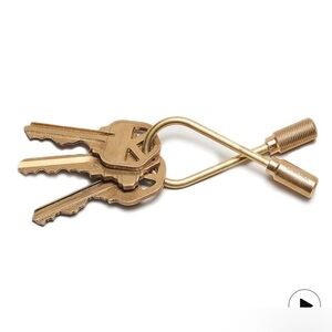 Brass Craighill Closed Helix Keyring